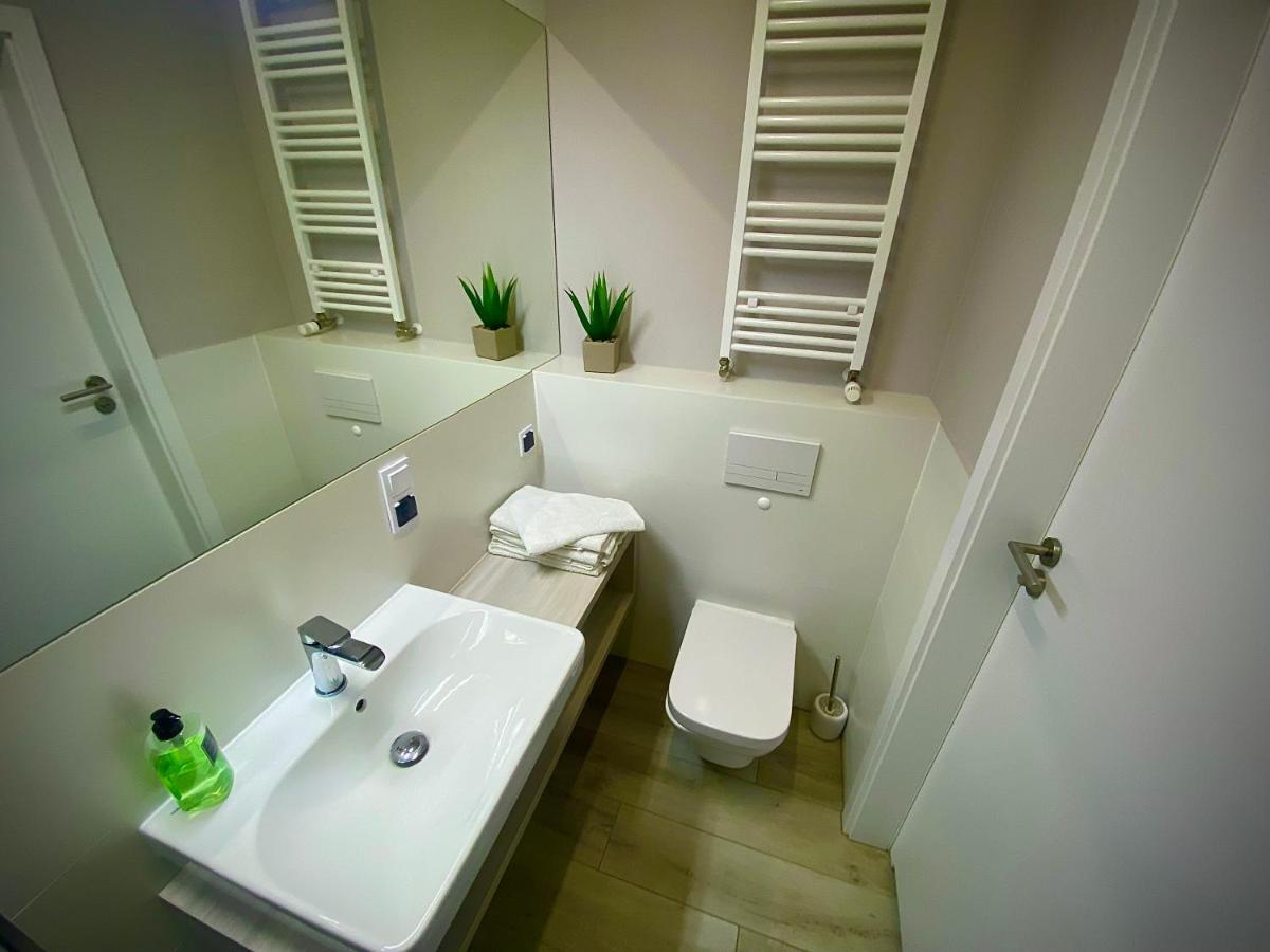 Zuza Apartament レバル エクステリア 写真